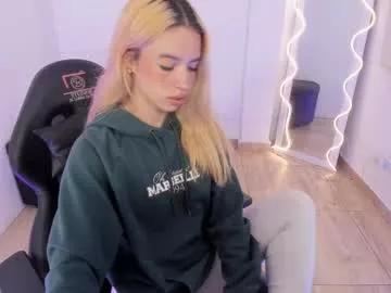 ambberr_tay from Chaturbate