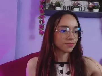 anahiblue04 from Chaturbate