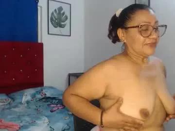 anaiss_hornyz from Chaturbate is Freechat