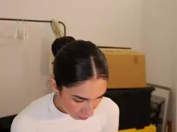 anastasiapetitegirll from Chaturbate