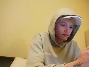 anddres_boss from Chaturbate