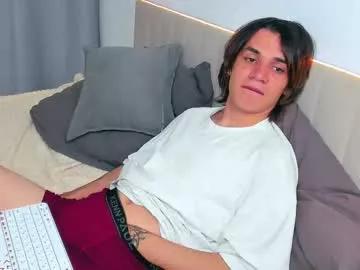 andrew_clar from Chaturbate is Freechat