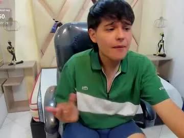 andrewsmile_ from Chaturbate is Freechat
