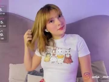 ania_mml from Chaturbate
