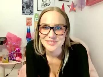 annadelrae444 from Chaturbate