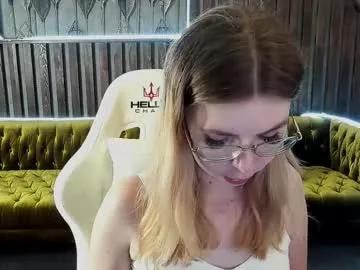 annafoxyy from Chaturbate