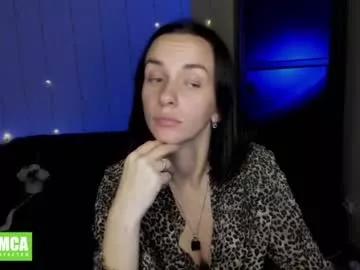 annakillian_kiss from Chaturbate