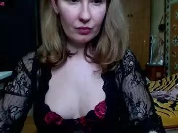 annaxlovers from Chaturbate