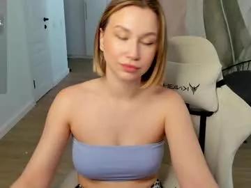 anny_limis from Chaturbate