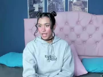 applehot_lr from Chaturbate