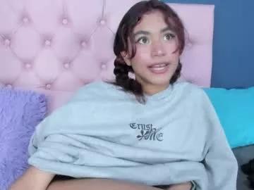 applehot_lr from Chaturbate