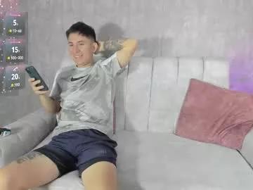 appocalypsee from Chaturbate