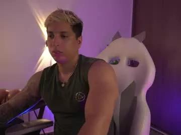 appolo_allen from Chaturbate