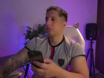 appolo_allen from Chaturbate
