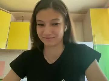 aracelihamb model from Chaturbate