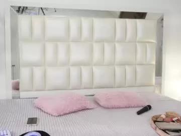 aradia_01 from Chaturbate