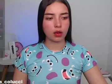 aratna_coluccii from Chaturbate