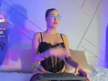 ariamuse from Chaturbate