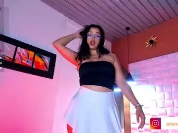 ariana_pierce from Chaturbate