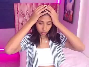 arianna_james1 from Chaturbate
