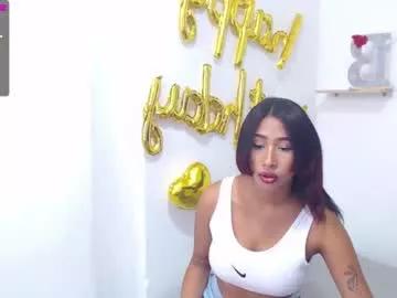 arianna_james1 from Chaturbate