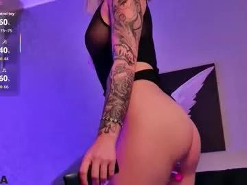 Ariannalure webcams show profile image 