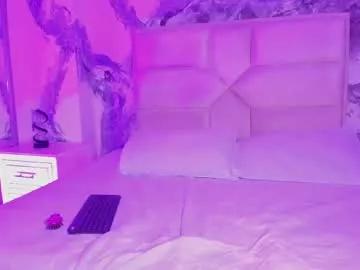 ariannaroux_ from Chaturbate