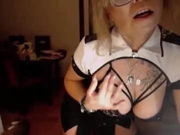 ariannesexy from Chaturbate