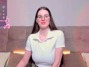 ariellateska on Chaturbate