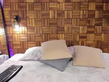 ariiaa_1 from Chaturbate