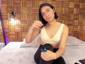 ariiaa_1 from Chaturbate