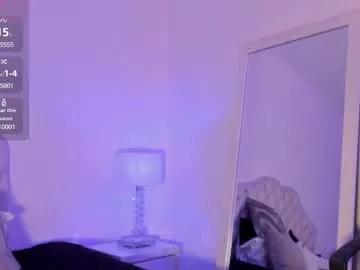 arirobert_ from Chaturbate