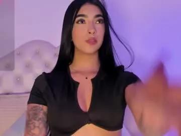 arirobert_ from Chaturbate