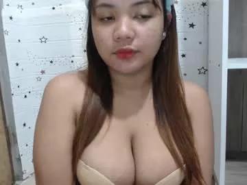 asianbigtits18 from Chaturbate
