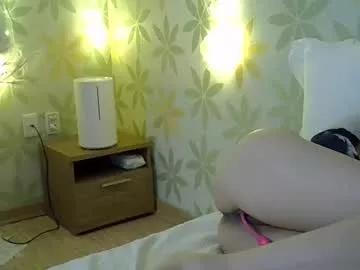 asianshiny from Chaturbate