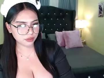 asias_hotkiara from Chaturbate