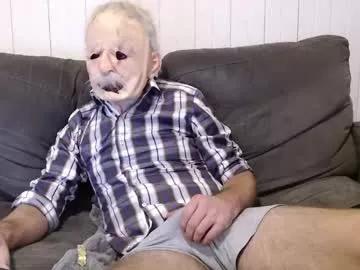 aussiemanvslady from Chaturbate