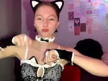 autumnroginson from Chaturbate