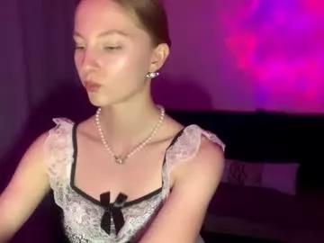 autumnroginson from Chaturbate