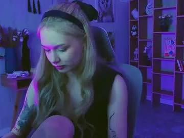 avadaviis from Chaturbate