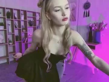 avadaviis from Chaturbate