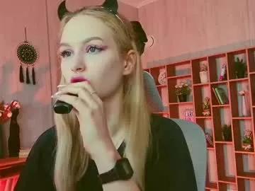 avadaviis from Chaturbate