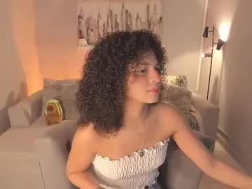 avalon_badger from Chaturbate