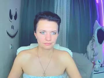 avasaturnian from Chaturbate