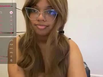 awkwardjasminee from Chaturbate