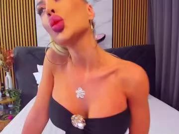 awww_ella from Chaturbate