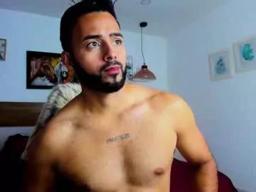 axxel_chris from Chaturbate