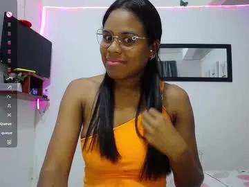 aynaraross1 from Chaturbate