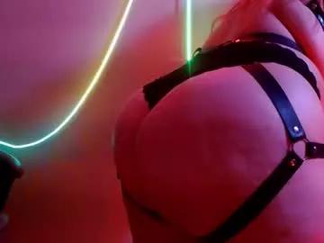 azamy_12 from Chaturbate