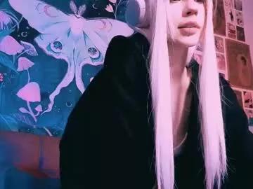 babe_moister from Chaturbate